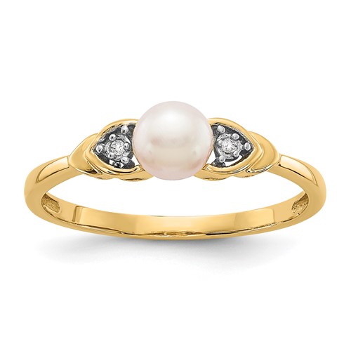 14k 5mm June/Freshwater Cultured Pearl and Diamond Ring